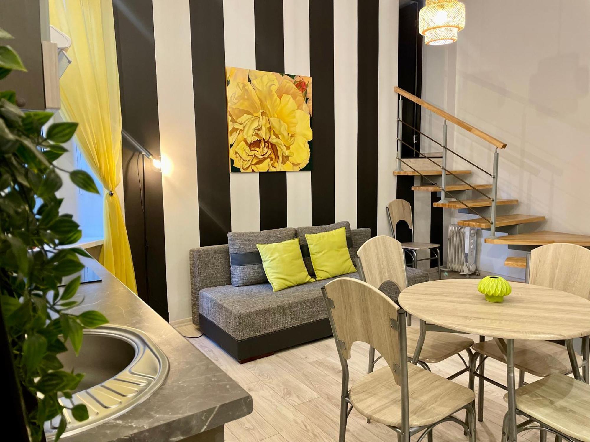 Apartments In Art Nouveau District รีกา ภายนอก รูปภาพ