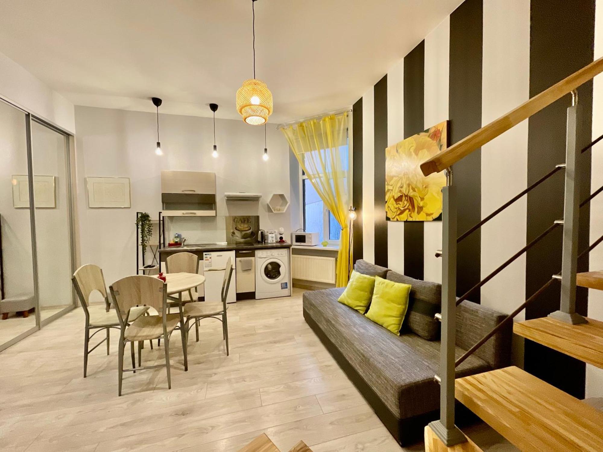 Apartments In Art Nouveau District รีกา ภายนอก รูปภาพ